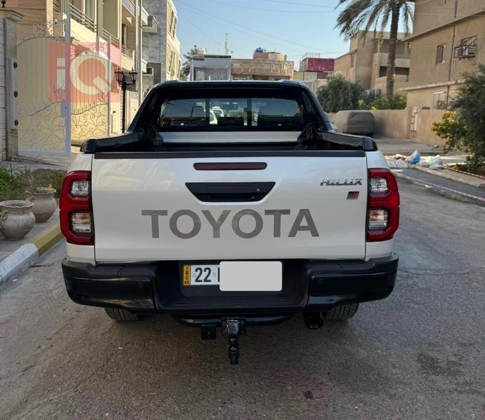 تۆیۆتا هایلۆکس